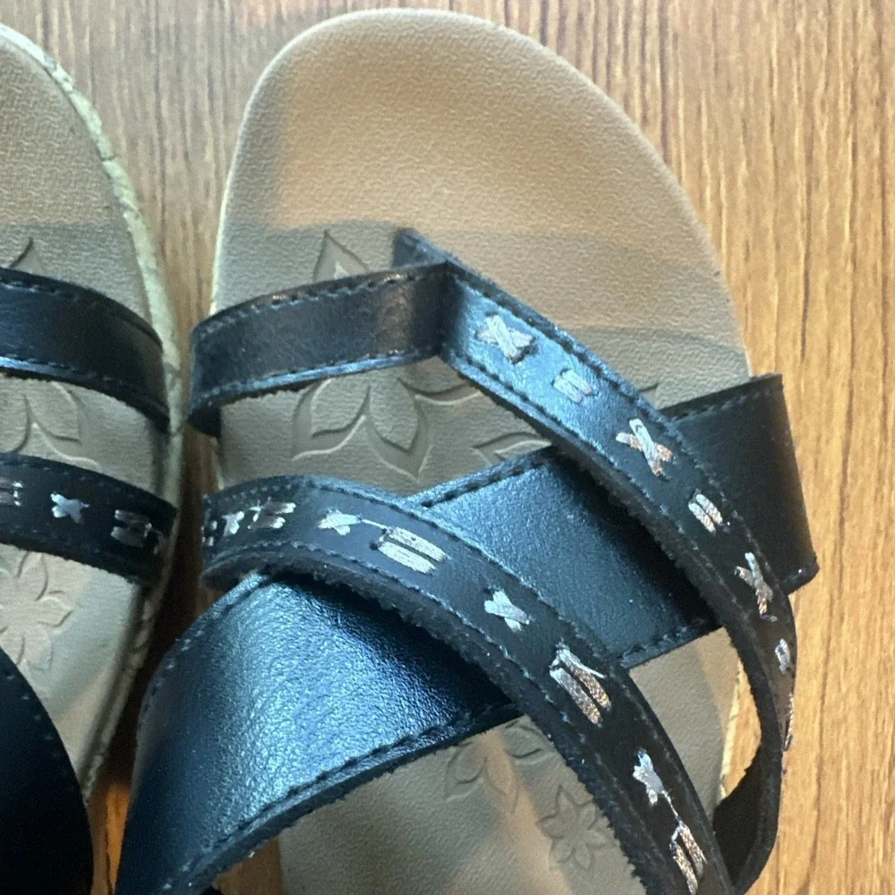 NEW SKECHERS Cali Luxe Foam Wedge Sandals Womens Sz 8 Black 3